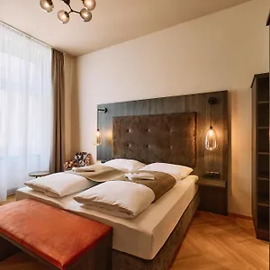 https://pension-residenz.vienna-besthotels.com